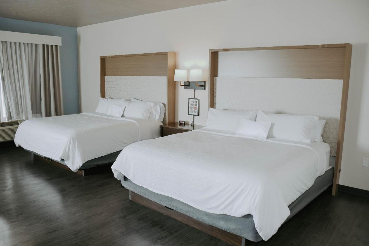 Holiday Inn Omaha Downtown - Waterpark By Ihg Luaran gambar