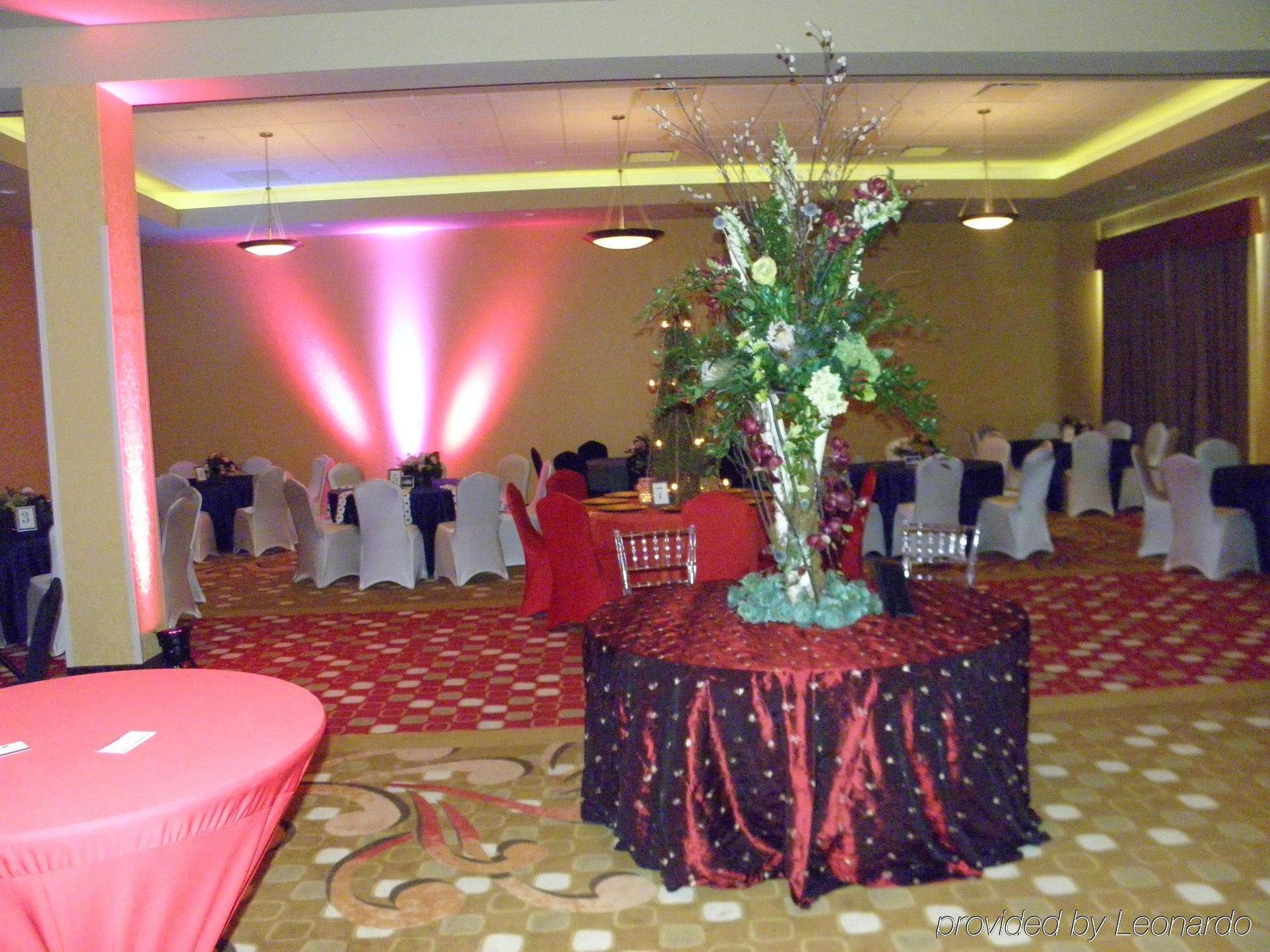 Holiday Inn Omaha Downtown - Waterpark By Ihg Restoran gambar